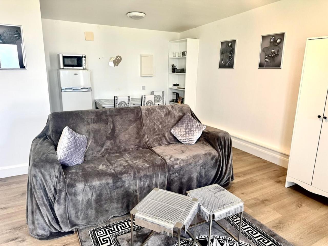 Kildare Luxury Suites Buitenkant foto