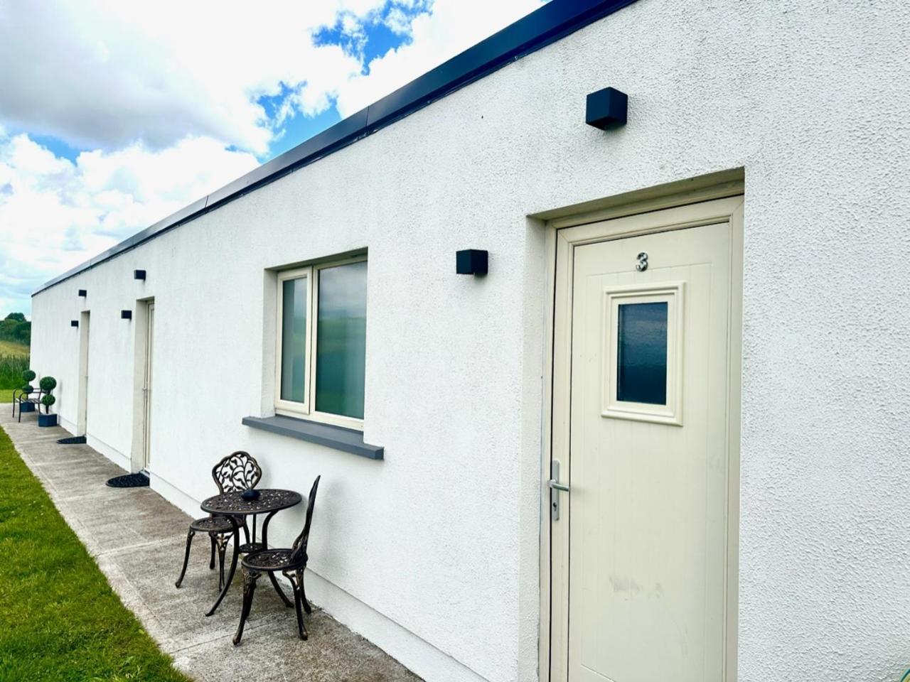 Kildare Luxury Suites Buitenkant foto