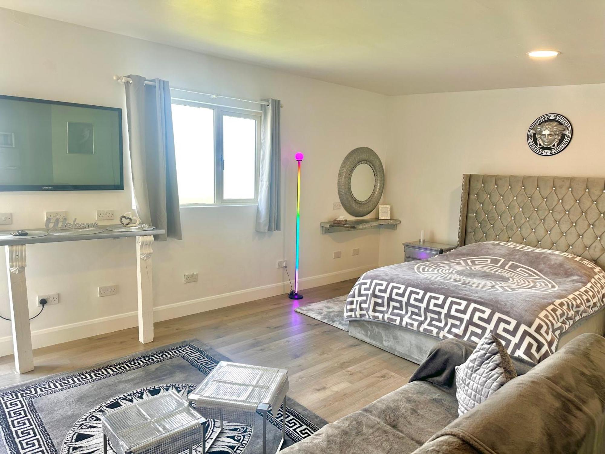 Kildare Luxury Suites Buitenkant foto