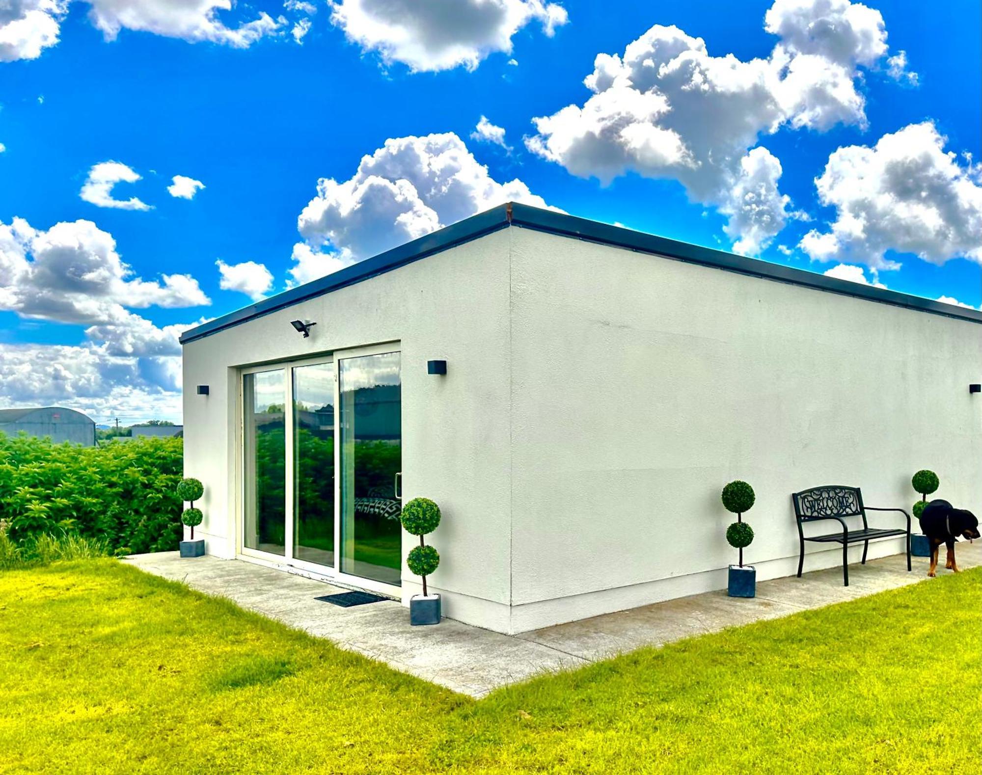 Kildare Luxury Suites Buitenkant foto